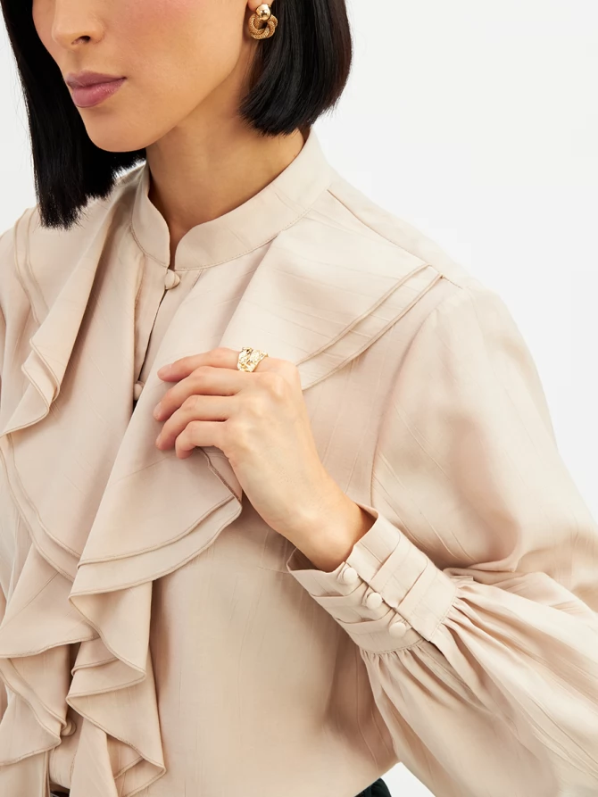 Блузкас отлетными рюшами OD-914-1 бежевый