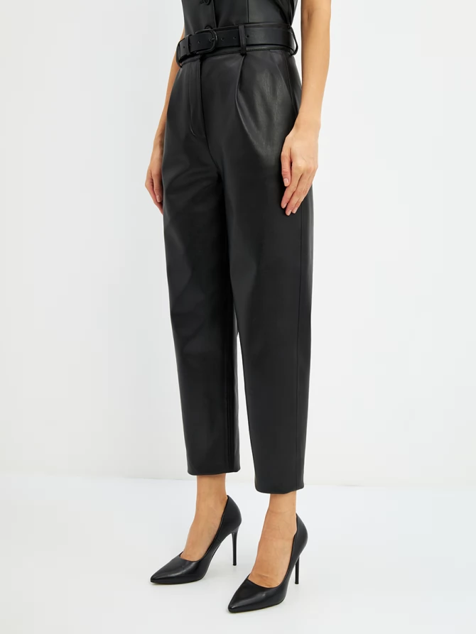 Брюки укороченные из зко-кожи  OD-882-1 черный