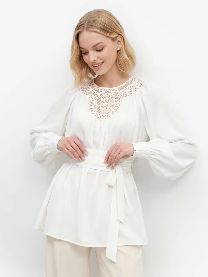 Блузка с кружевной вставкой и поясом-кушаком OD-1028-1 белый