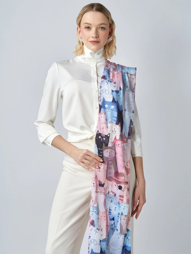 Палантин женский с кошачьим принтом