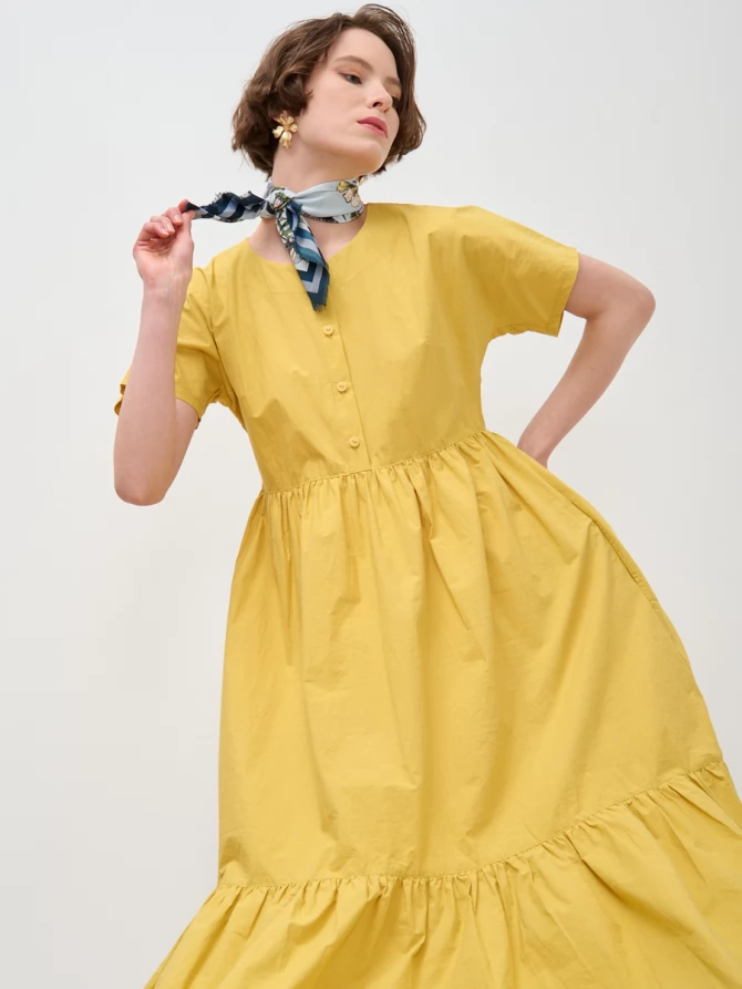 Платье хлопковое миди со спущенной проймой и воланом, цвет горчица