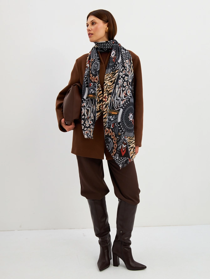 Палантин женский с авторским принтом и бахромой