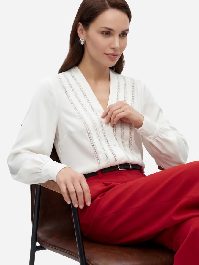 Блузка с V-образным вырезом и кружевом OD-1014-1 белый