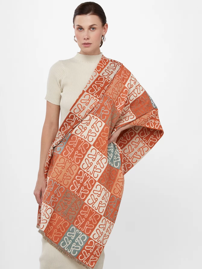 Палантин женский двусторонний с геометрическим узором