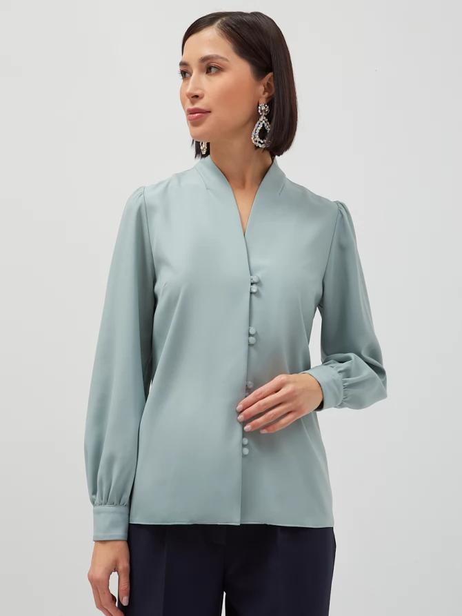 Блуза прямого кроя с V-образным вырезом и пышными рукавами