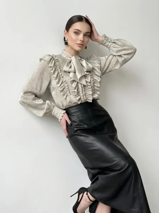 Блузка с рюшами и воротником-завязка OD-988-2 бежевый