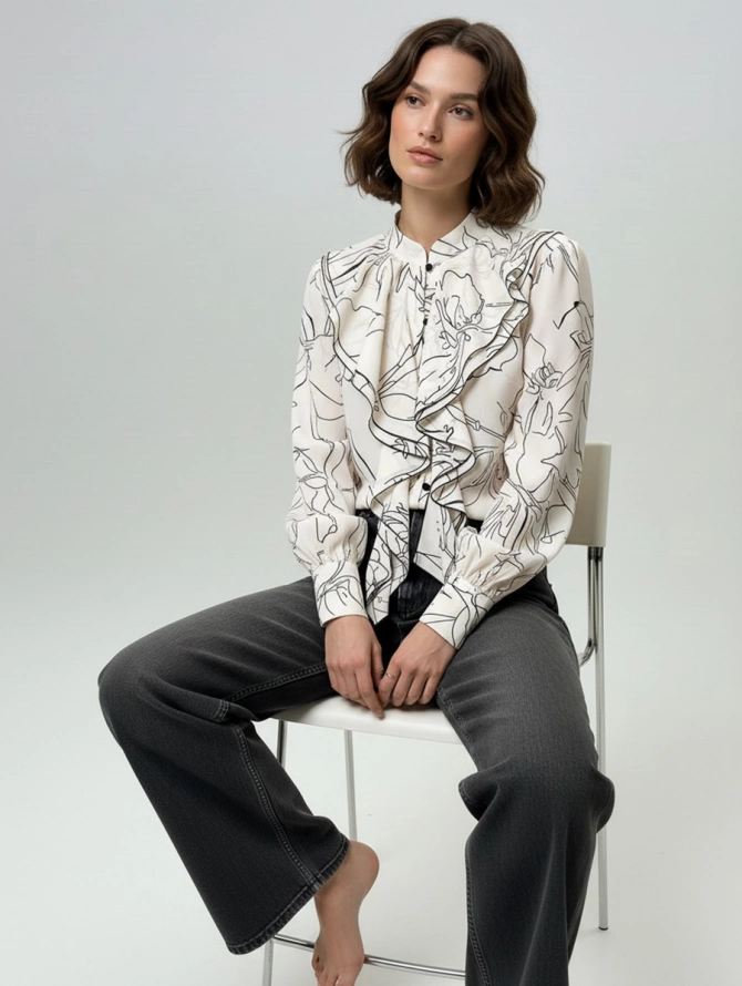 Блузка с отлетными рюшами молочный с черным OD-914-6