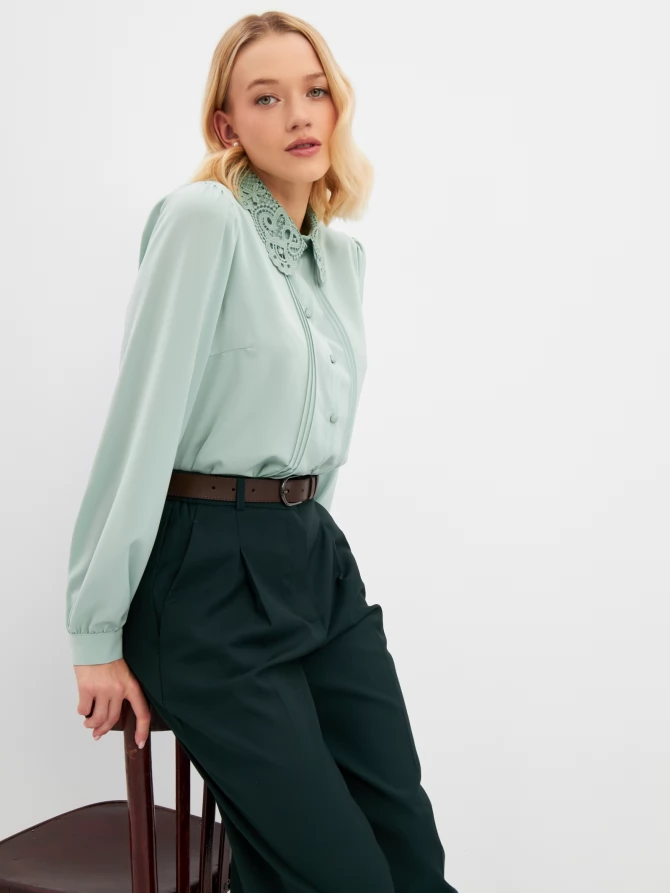 Блузка с воротником из кружева и защипами OD-913-4 св.зеленый