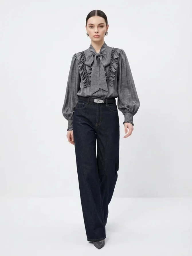 Блузка с рюшами и воротником-завязкой графит