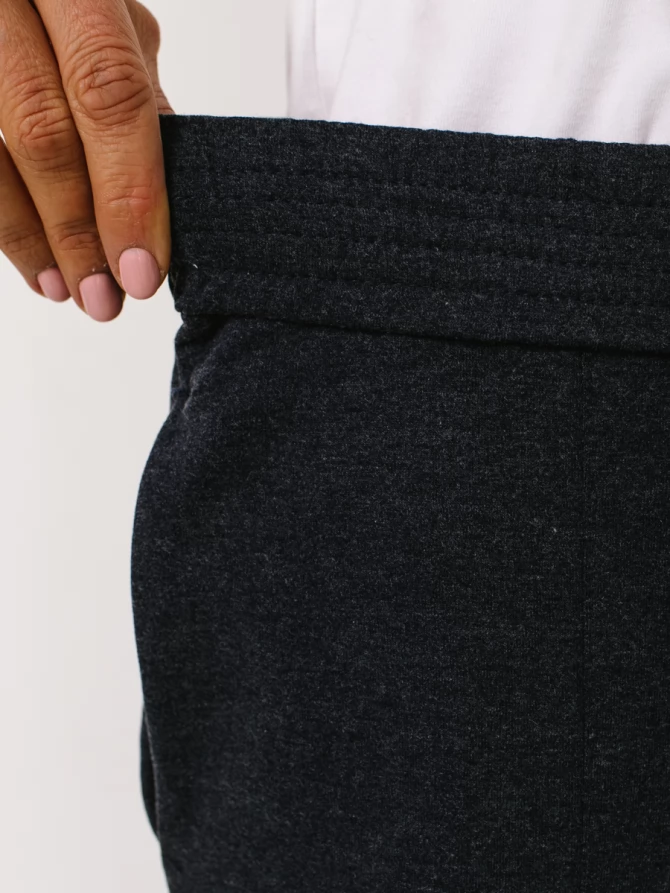 Брюки на кнопках