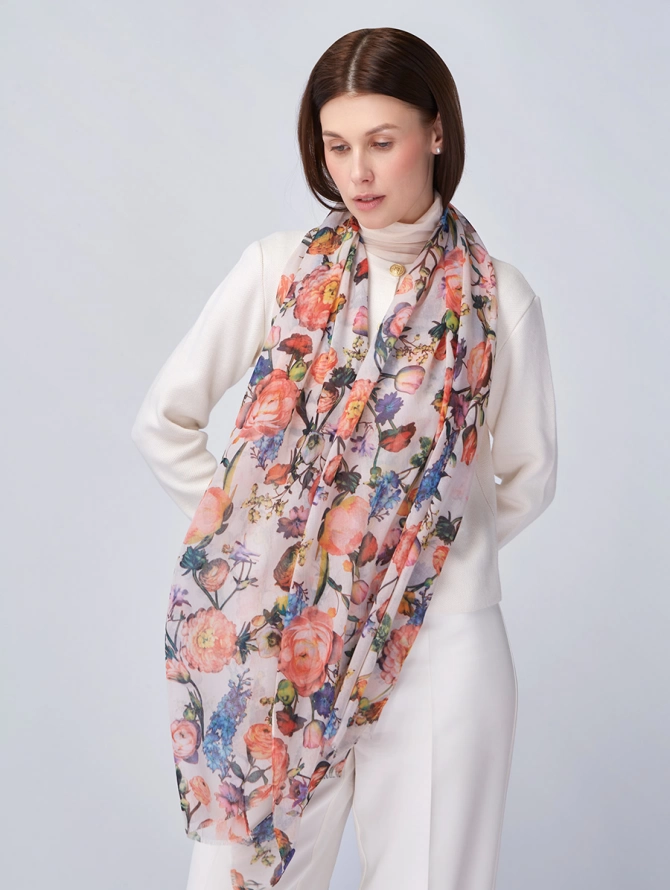Палантин женский с цветочным принтом