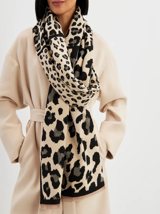 Палантин женский с леопардовым принтом