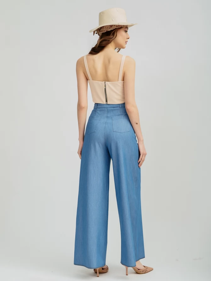 Топ укороченный из костюмной ткани