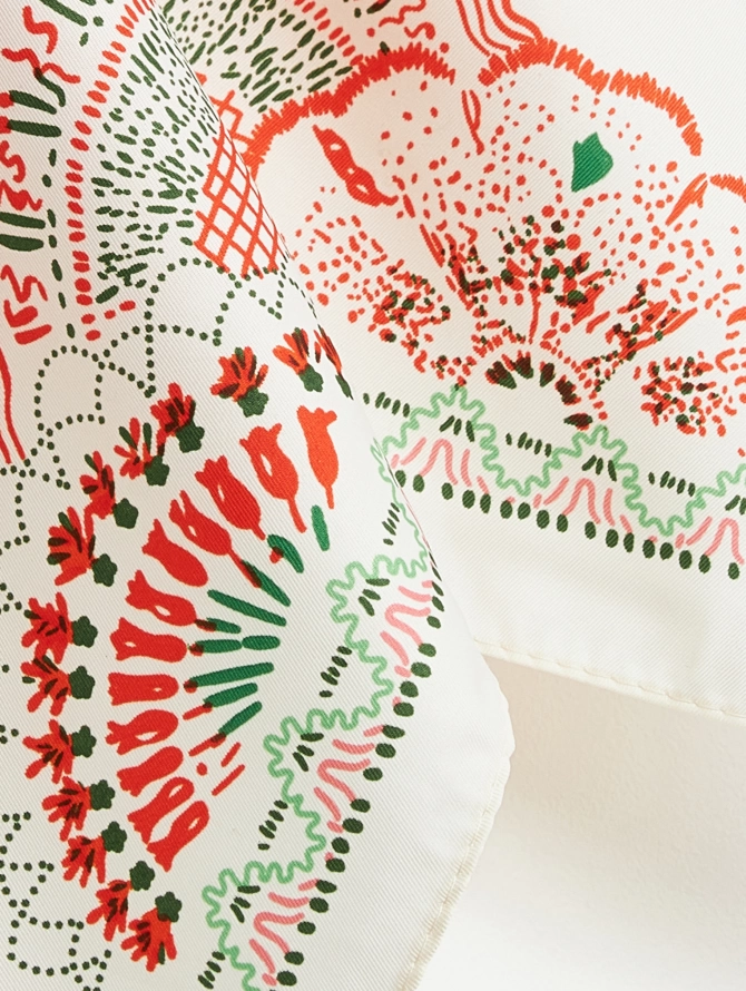 Платок двусторонний атласный с арт-деко принтом