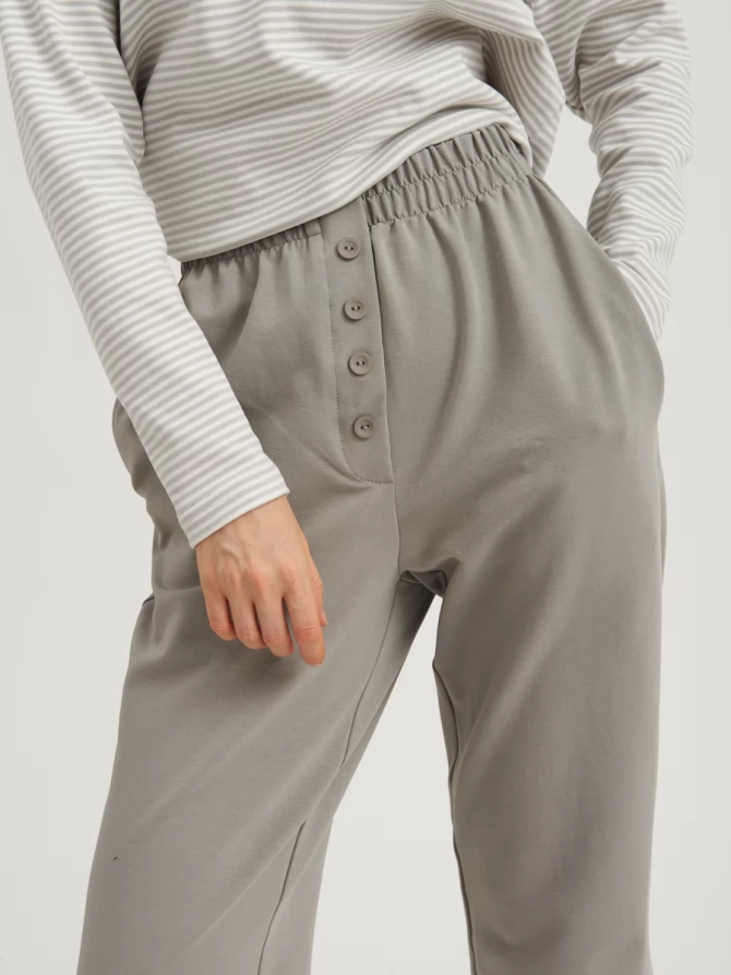 Лонгслив на пуговицах