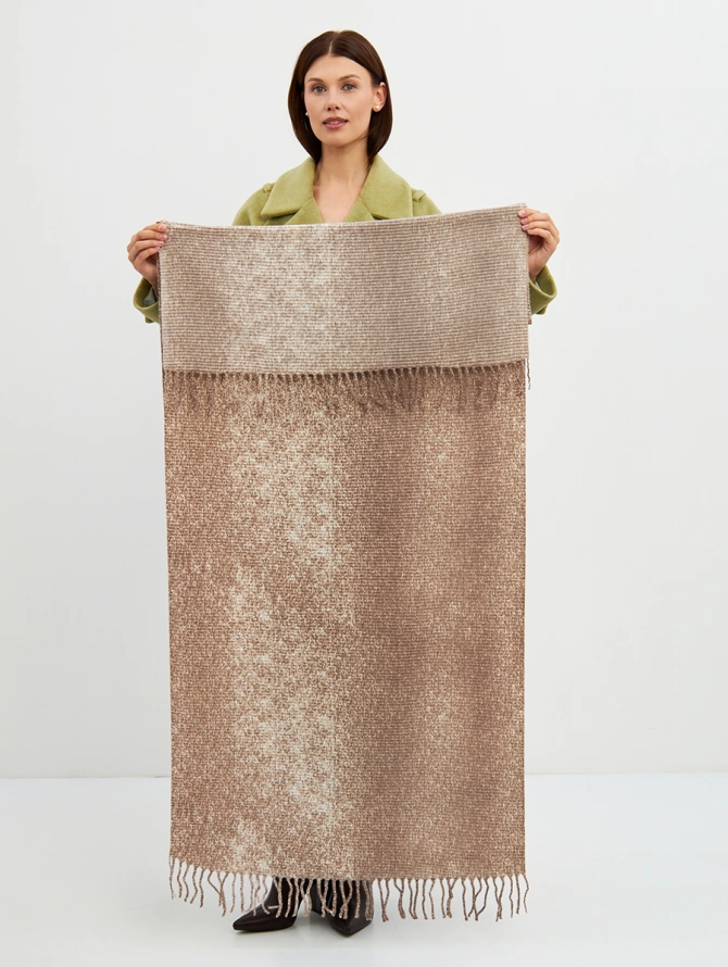 Палантин женский двусторонний с градиентным эффектом