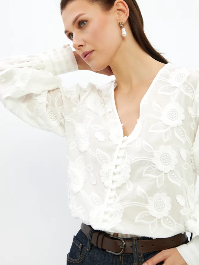 Блуза с обьемной вышивкой OD-987-1 белый ( обьемный цветок)