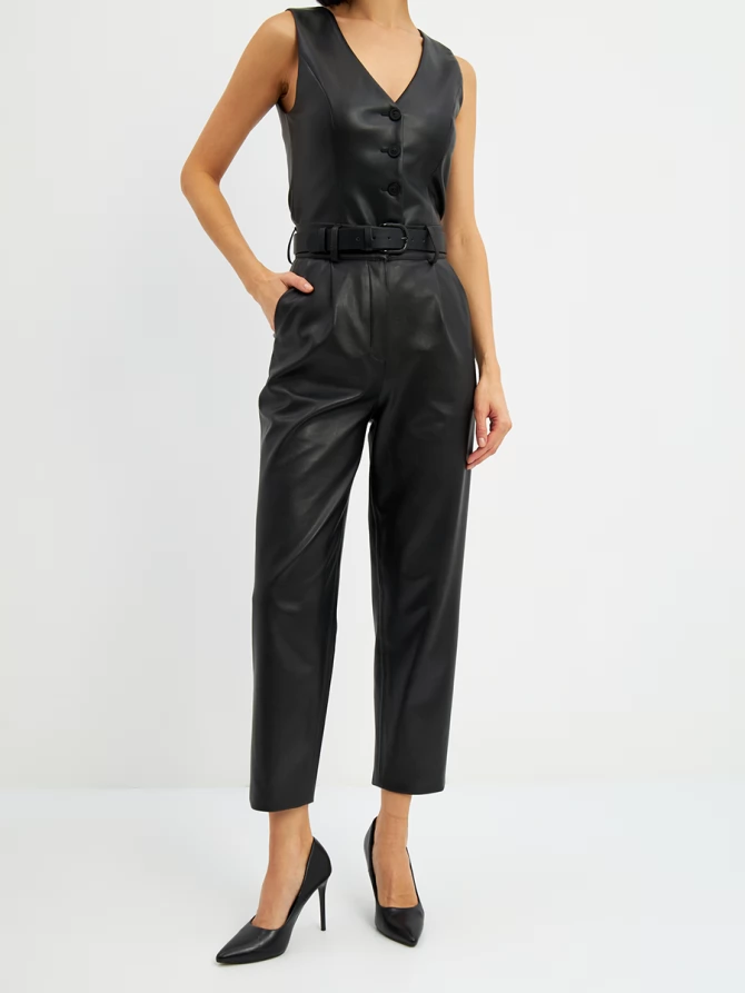 Брюки укороченные из зко-кожи  OD-882-1 черный