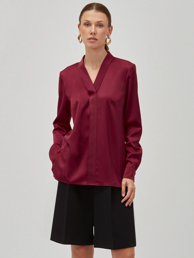 Блузка из сатина с V вырезом, бордовая
