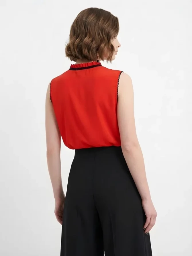 Блузка без рукавов с отделкой из тесьмы OD-973-3 красный