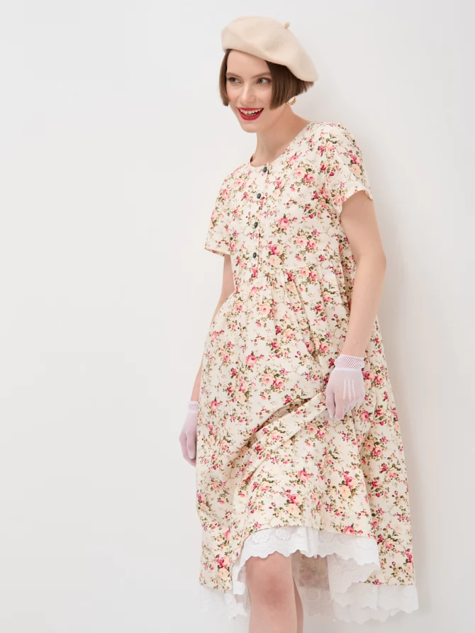 Платье хлопковое с цветочным принтом и кружевом