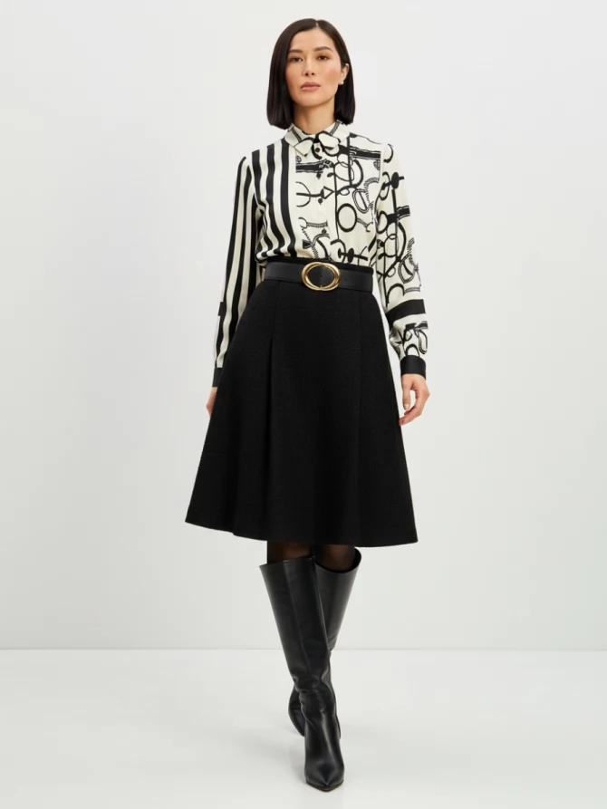 Блузка из атласной ткани  OD-887-1 черно-белая