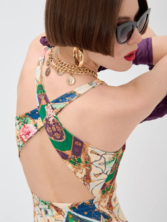 Платье с принтом масло