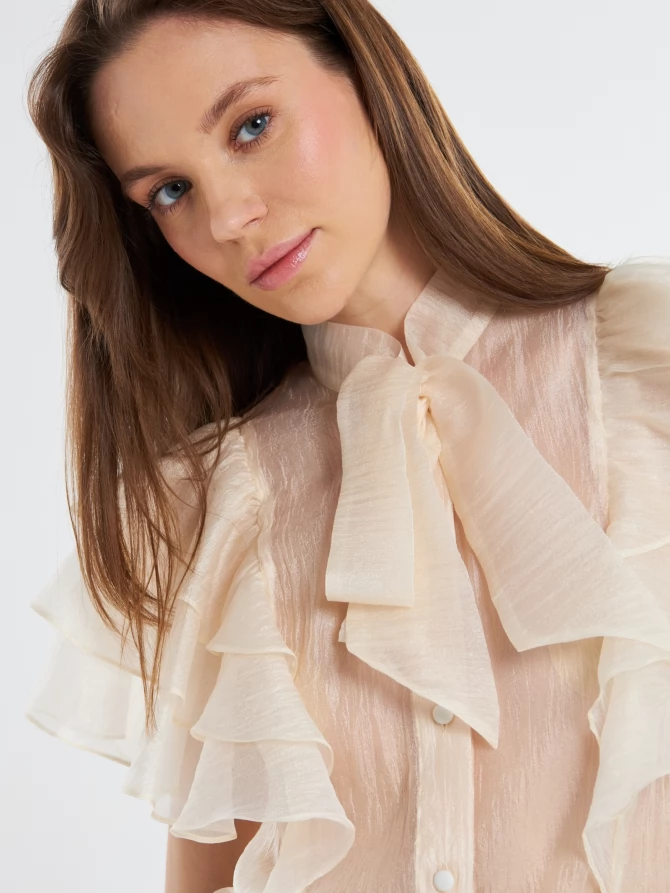 Блузка из органзы с рюшами и бантом OD-929-4 молочный