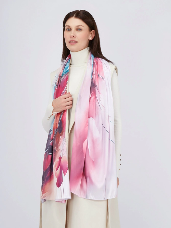 Палантин женский с авторским абстрактным принтом