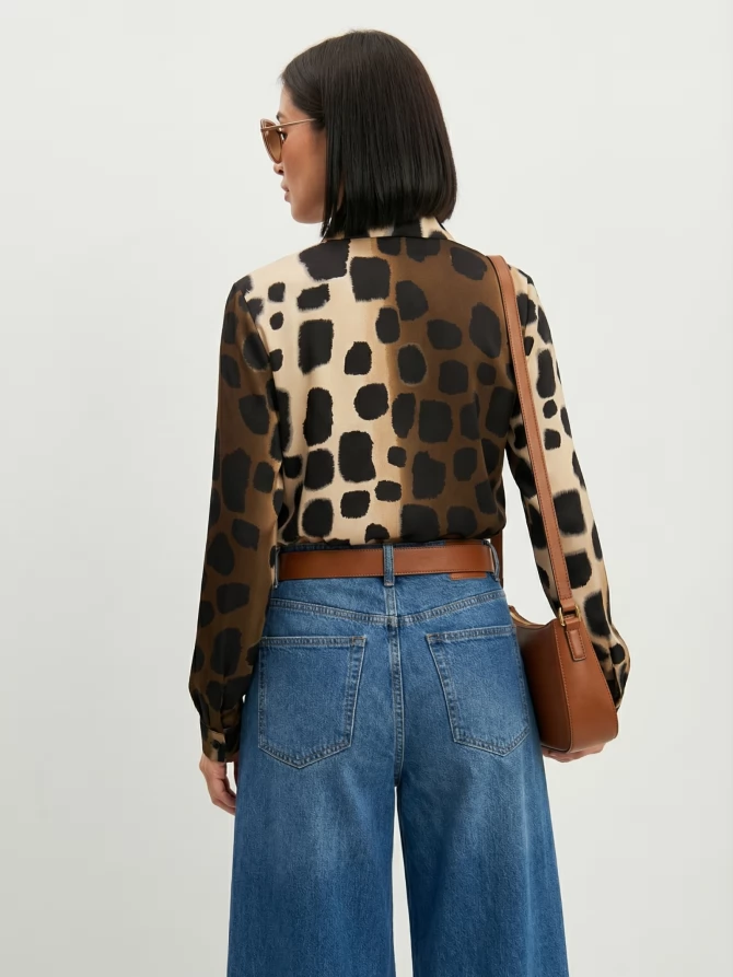 Блузка из атласной ткани OD-887-5 леопард коричневый с хаки