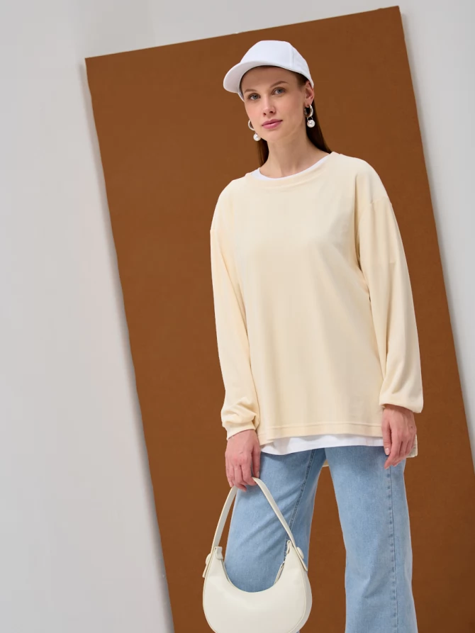 Свитшот оверсайз из велюра