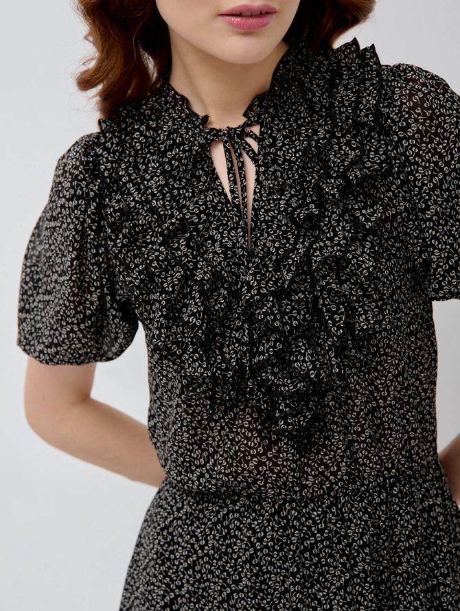 Платье из шифона с рюшами