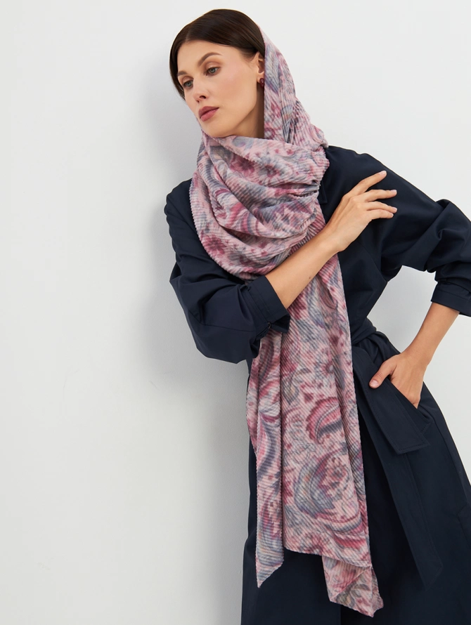 Палантин женский плиссированный с узором пейсли