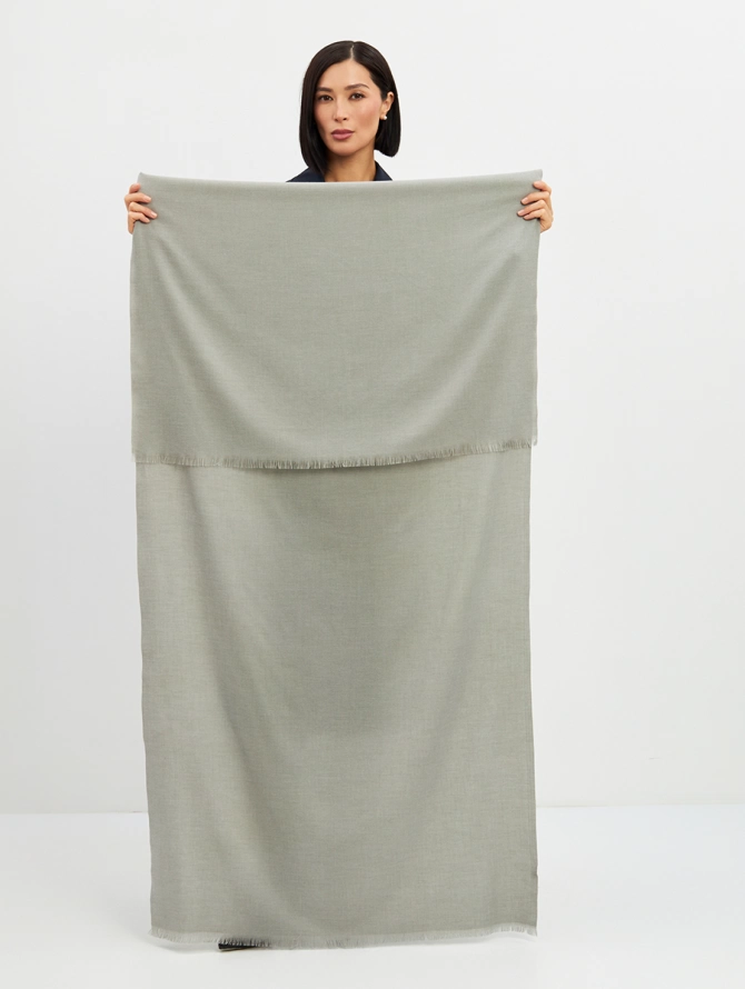 Палантин женский двусторонний однотонный