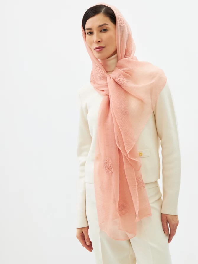 Палантин двусторонний из жатого шифона с арт-деко вышивкой