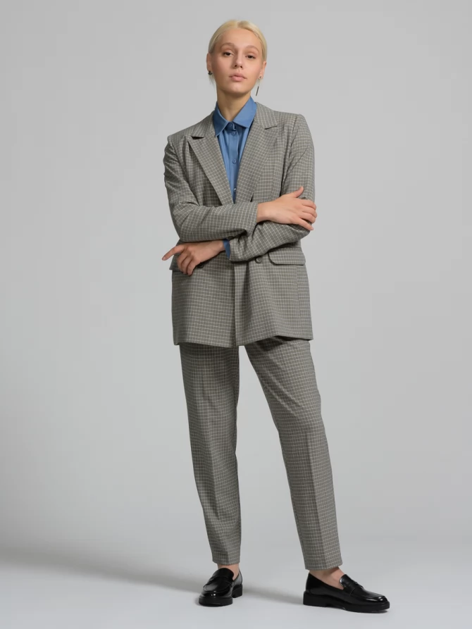 Пиджак прямого кроя