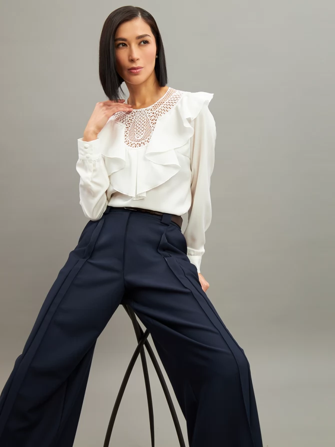 Блузка со вставкой из кружева и рюшей OD-1000-1 белый