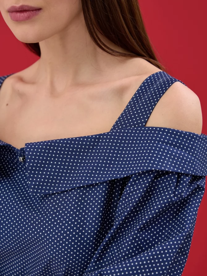 Платье на лямках