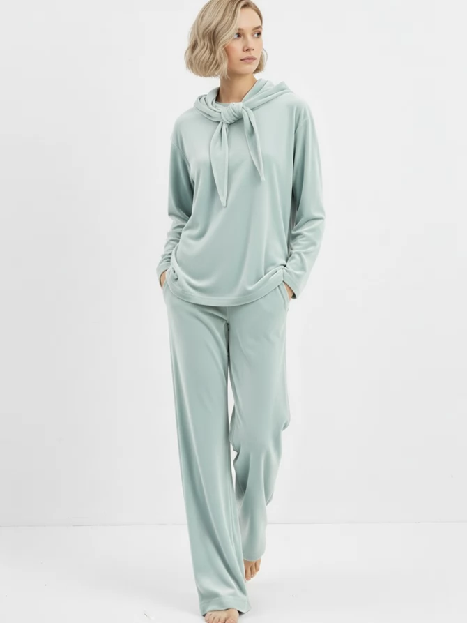 Костюм велюровый со съемным капюшоном OD-1009-2 зеленый