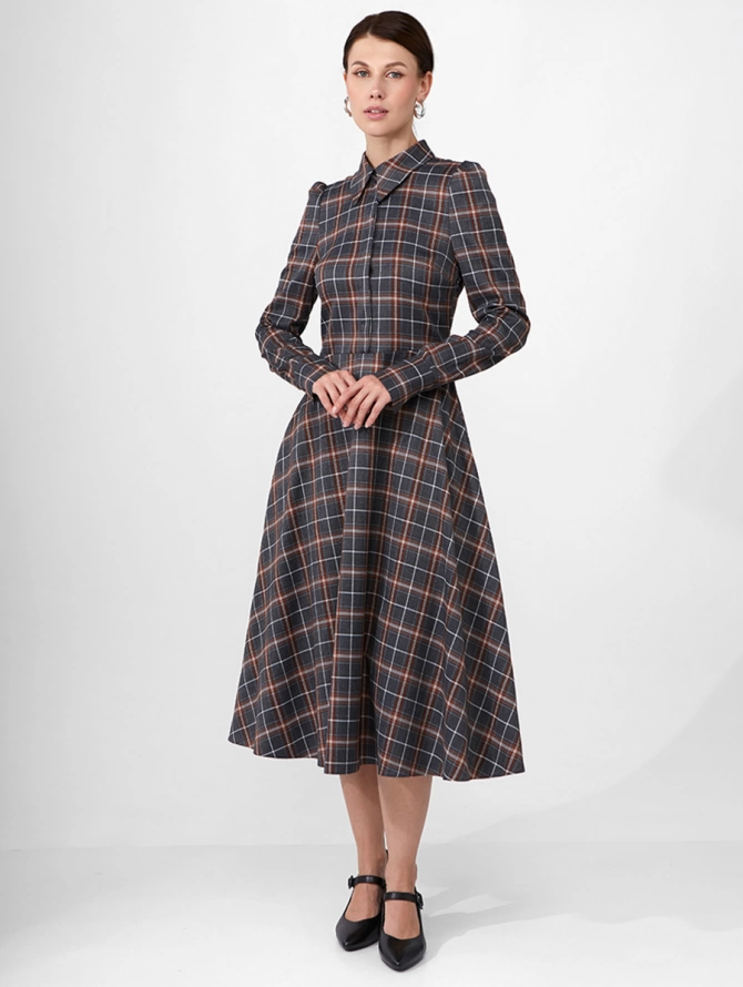 Платье миди в крупную клетку со съемным кружевным воротником