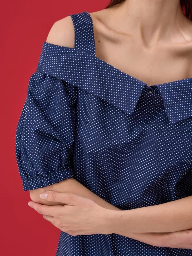 Платье на лямках