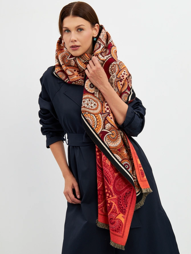 Палантин женский с авторским принтом пейсли
