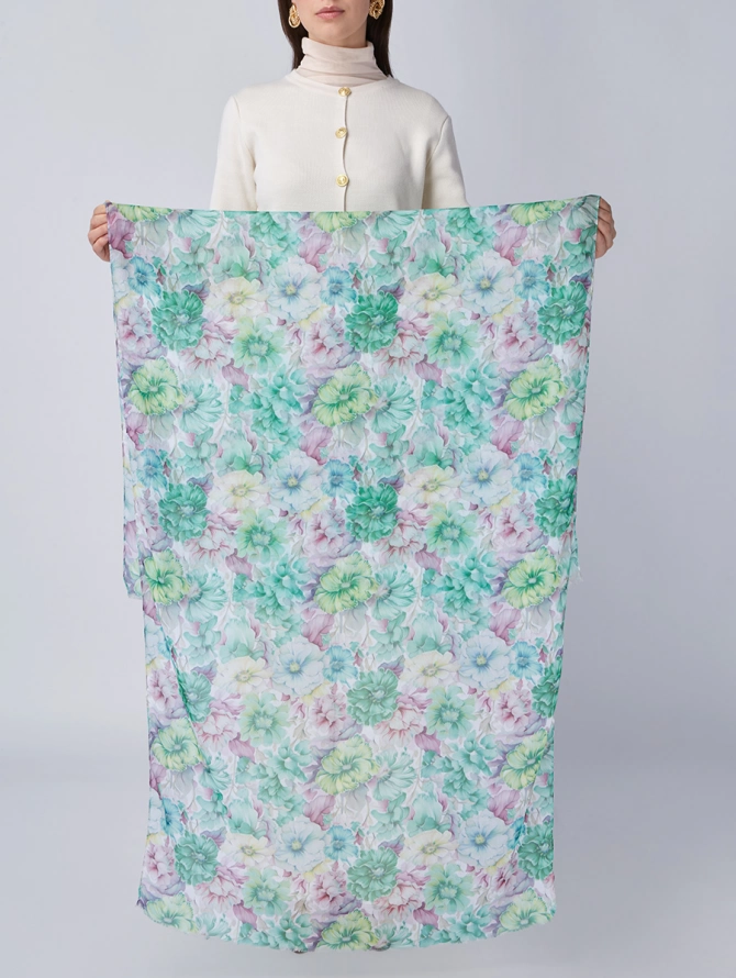 Палантин женский с цветочным принтом