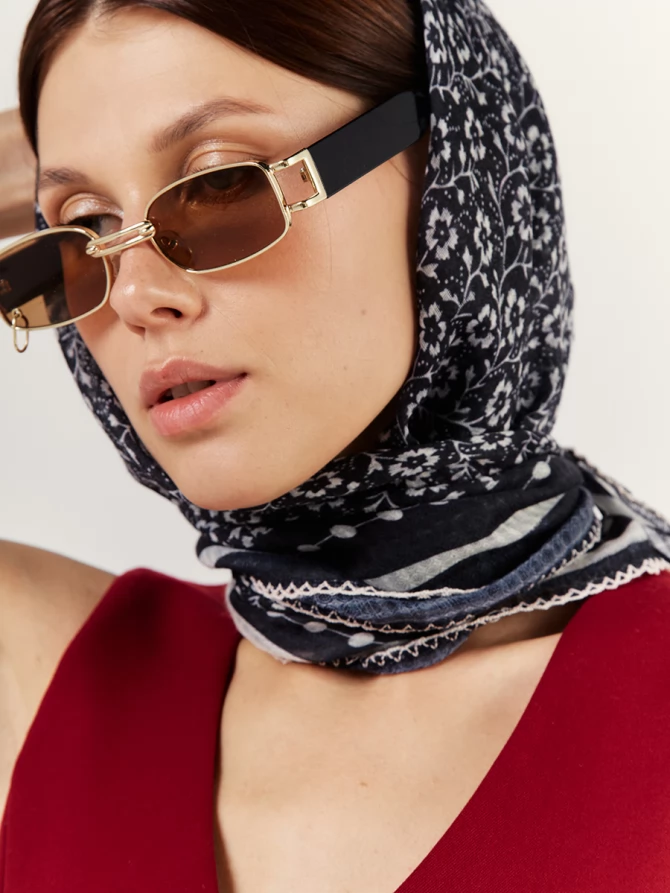 Платок двусторонний с орнаментом GR-857-2