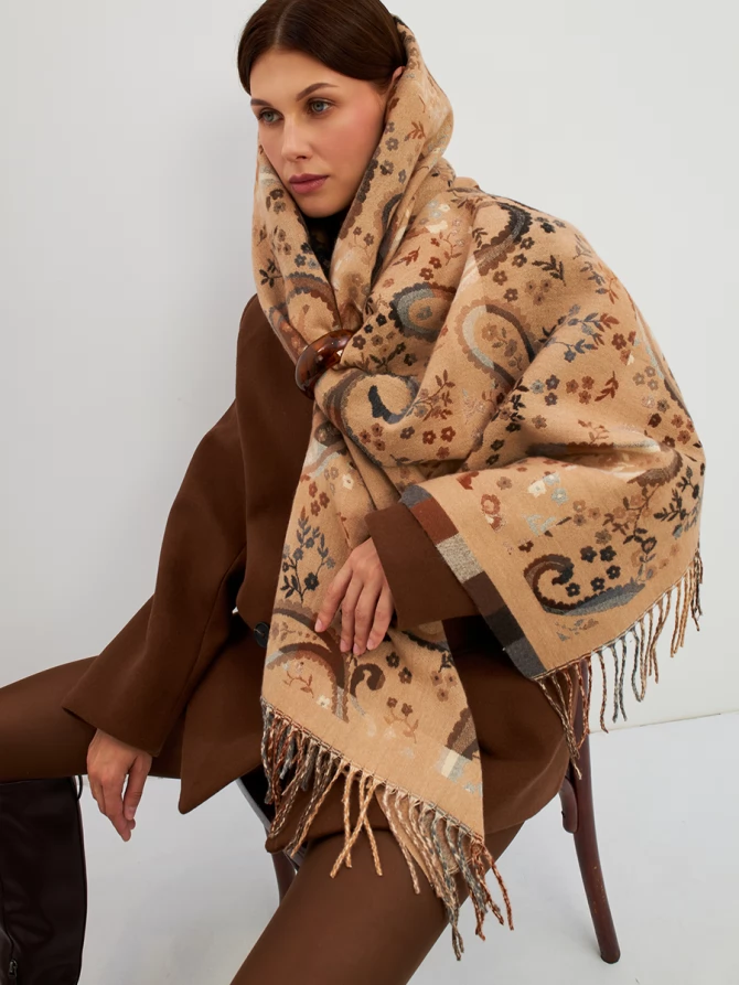 Палантин женский с узором пейсли