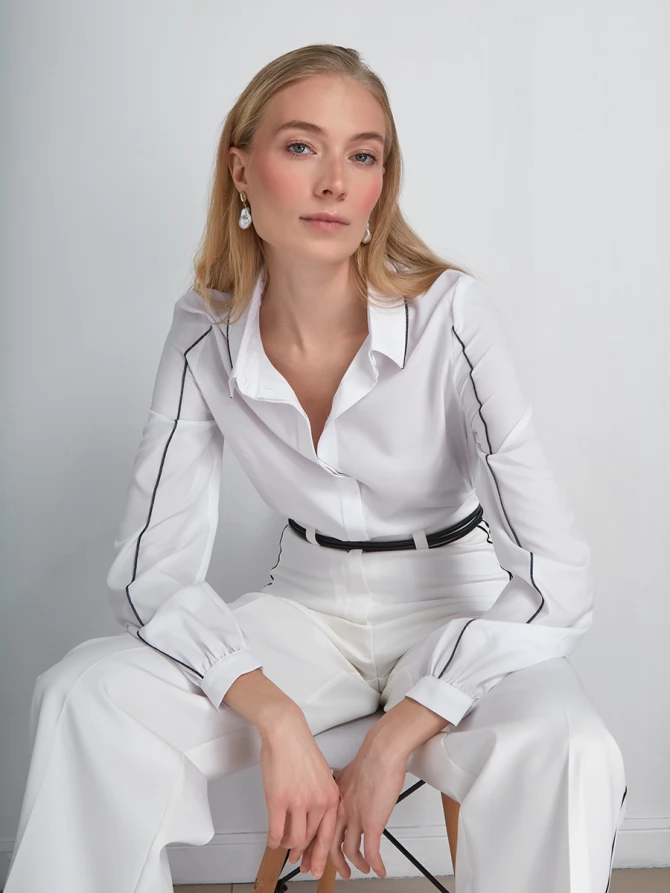 Блузка с контрасной строчкой OD-871-1 белый