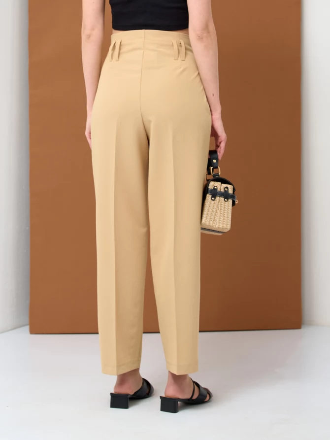 Брюки укороченные с высокой талией