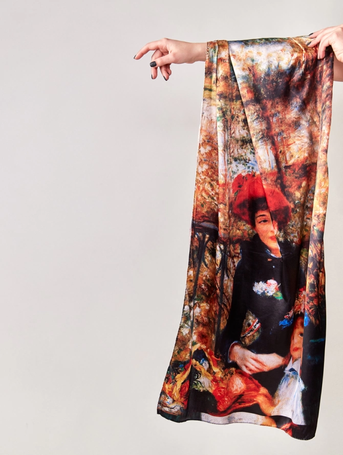 Палантин с художественным принтом "Дама в красной шляпе"