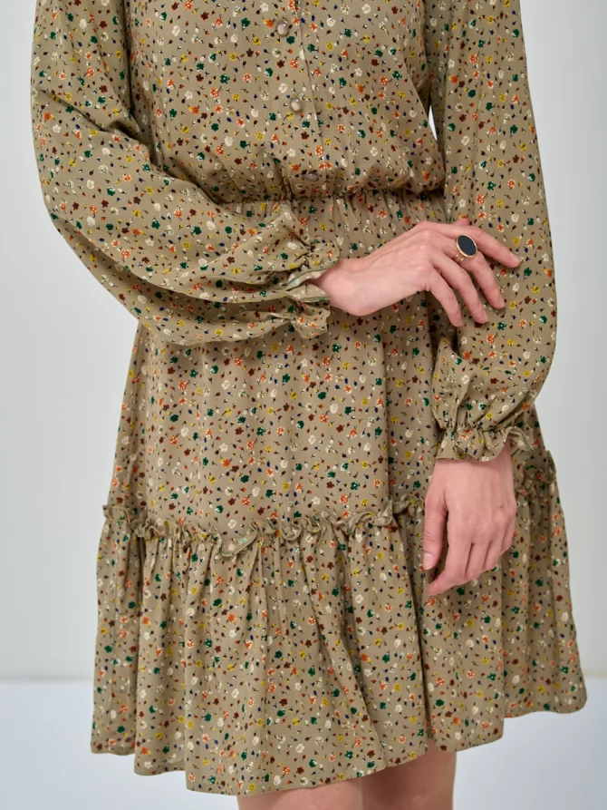 Платье-рубашка с воланом