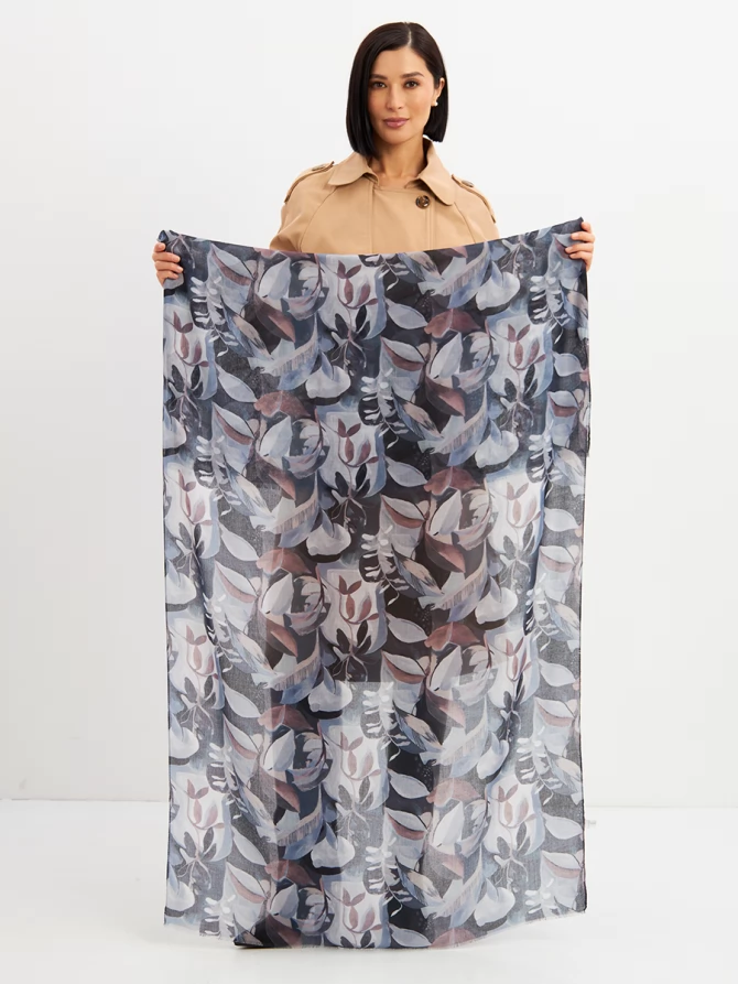 Палантин женский с авторским принтом